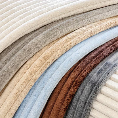 HF Peluş Koltuk Kılıfı